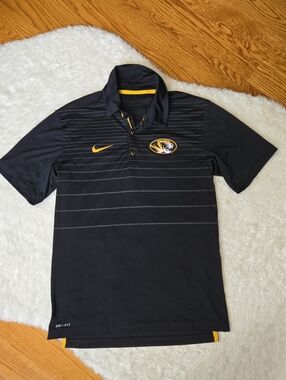 Nike Mizzou Athletic Polo, Mens Medium